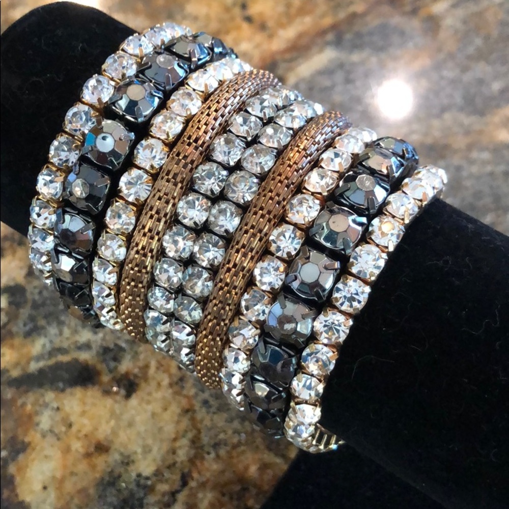 🌞Gorgeous Set of Rhinestone Bracelets👯‍♀️😍 - Picture 3 of 6